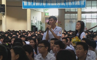 Để học sinh thích thú chào cờ đầu tuần