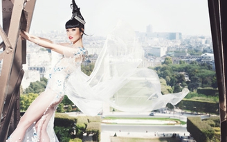 Biến tháp Eiffel thành sàn diễn
