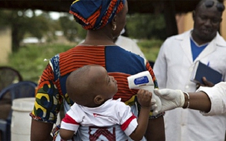 Số ca nhiễm Ebola vượt quá 10.000
