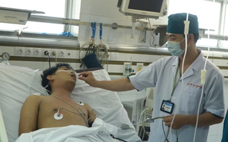 Trực thăng bay ra Trường Sa cứu người: Sức khỏe bệnh nhân đã ổn định