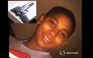 Lộ video cảnh sát Mỹ bắn chết cậu bé da màu