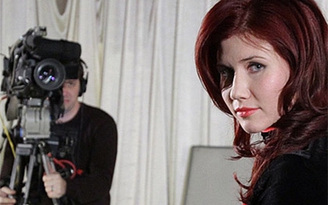 Nga lệnh cho ‘quả bom sex’ Anna Chapman quyến rũ Edward Snowden