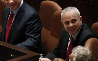 Bộ trưởng Tình báo Israel né trả lời việc không kích Syria
