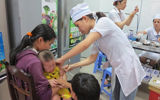 Phòng bệnh cho trẻ mùa mưa