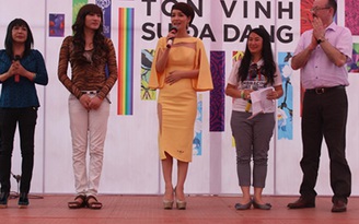 'LGBT Tôn vinh 2014': Hương Giang Idol và Criss Lai là Cặp đôi của năm