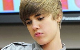Justin Bieber lo sợ rò rỉ chuyện riêng tư