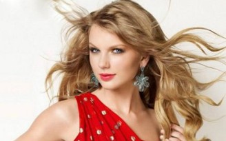 Album Red của Taylor Swift đắt như tôm tươi
