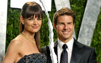 Tom Cruise và Katie Holmes bất ngờ ký đơn ly hôn