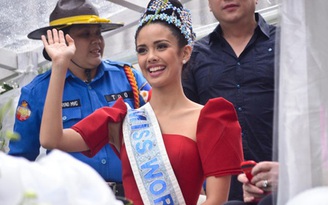 Tân Hoa hậu Thế giới Megan Young rạng rỡ trong ngày hồi hương