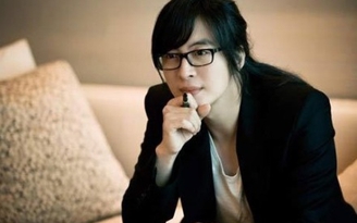 Bae Yong Joon hẹn hò bạn gái vừa trẻ vừa giàu