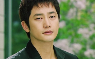 Park Shi Hoo tiếp tục phớt lờ lệnh triệu tập