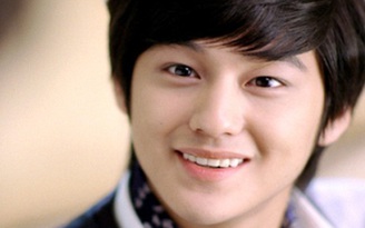 Kim Bum - chàng hotboy không muốn “đẹp hơn hoa”