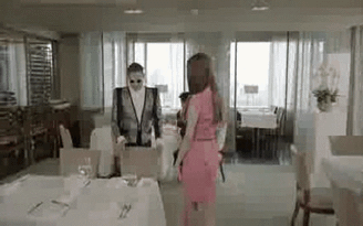 Xem Psy “trơ trẽn” với phụ nữ trong MV mới