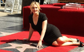 Kate Winslet nhận sao trên Đại lộ danh vọng