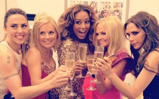 Spice Girls hội tụ mừng sinh nhật 40 của Victoria Beckham