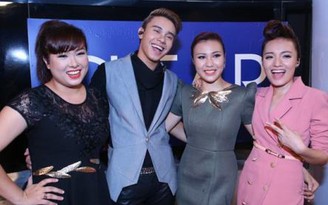 Nhật Thủy chia tiền thưởng Quán quân Vietnam Idol cho Top 4