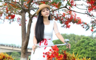 Tam Triều Dâng: 'Anh Hoài Lâm thường hát qua điện thoại cho em nghe'