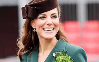 Công nương Kate Middleton đang mang song thai