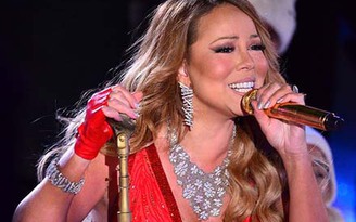 Fan hoảng hồn với giọng hát quá tệ của diva Mariah Carey