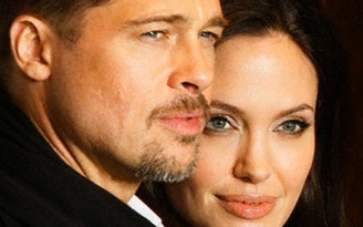 Con cái muốn xăm hình: Jolie đồng ý, Brad Pitt nói không