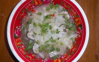 Sắn ba tháng quê nhà