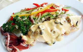 Hấp dẫn mực nhồi xốt vang