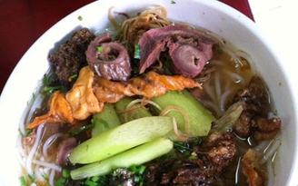 Bún cá thập cẩm Hải Phòng