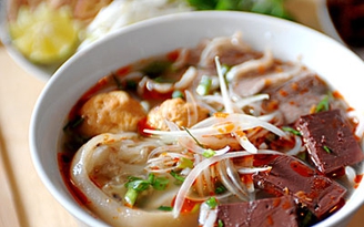 Bí quyết nấu bún bò Huế chuẩn ngon đúng vị