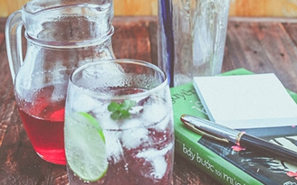 Mát lạnh ngọt lịm với công thức soda siro dâu tươi cực ngon