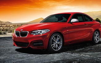 BMW đưa công nghệ xDrive lên M235i Coupe