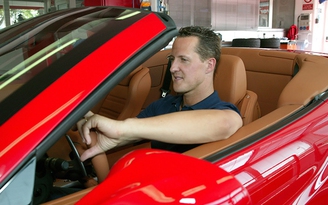 Xe đua F1, chuyên cơ của Schumacher lần lượt được rao bán
