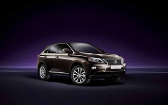 Lexus RX thế hệ mới sắp ra mắt: lớn hơn, 7 chỗ ngồi