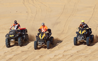 Việt Nam lần đầu có đua xe địa hình trên cát