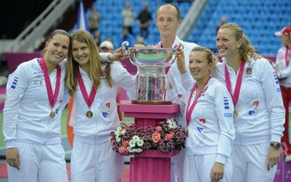 CH Czech đăng quang tại Fed Cup 2011