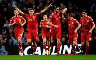 Gerrard lập công, Liverpool rời sân Etihad với lợi thế