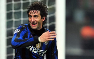 Milito tiếp tục tỏa sáng, Inter thắng trận thứ 5 liên tiếp