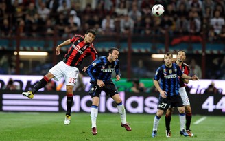 Trận derby thành Milan xuống giá