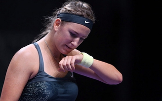 Thua Serena Williams, Azarenka phải quyết đấu giữ ngôi số 1