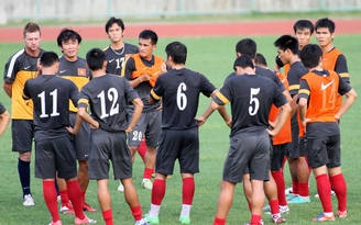 Công Vinh mất suất đá chính trận gặp Thái Lan