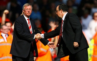 Sir Alex chế giễu HLV Benitez