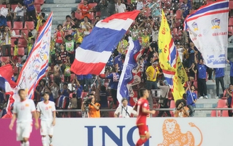 Thắng Việt Nam 3-1, Thái Lan và Philippines vào bán kết