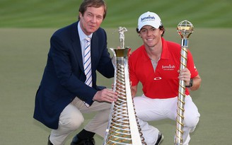 Rory McIlroy ẵm trọn những giải thưởng của năm