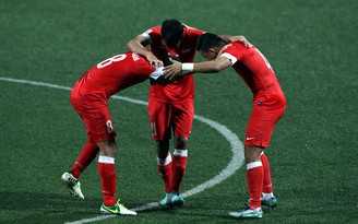 Singapore 3-1 Thái Lan: Chủ nhà khẳng định đẳng cấp!