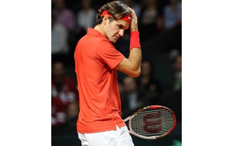 Federer bất ngờ thất bại