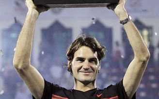 Federer đăng quang ở Dubai
