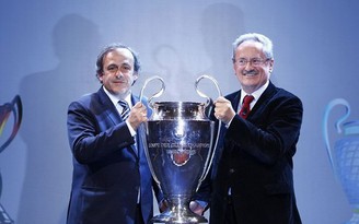 Chủ tịch UEFA Michel Platini: Tottenham nên tự trách mình