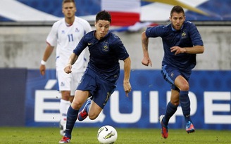 Tuyển Pháp nhọc nhằn khởi động Euro 2012