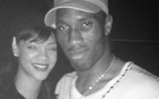 Drogba đi hộp đêm với Rihanna