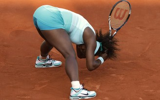 Serena Williams bị loại ngay vòng 1 Roland Garros 2012