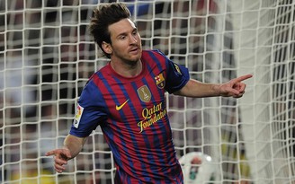 Messi vượt qua kỷ lục 39 năm của huyền thoại Gerd Muller